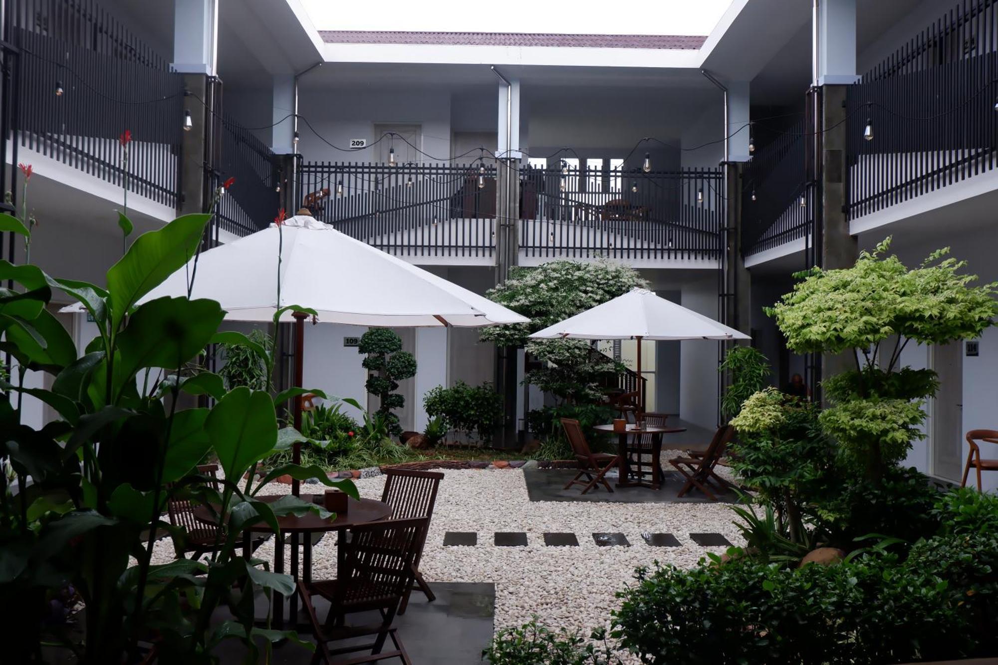 Sumbawa Grand Samota Hotel מראה חיצוני תמונה