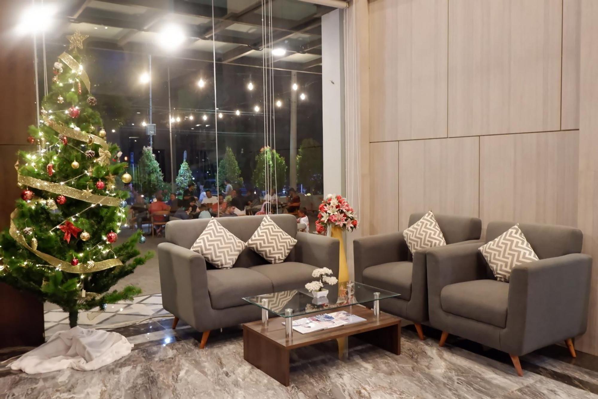 Sumbawa Grand Samota Hotel מראה חיצוני תמונה